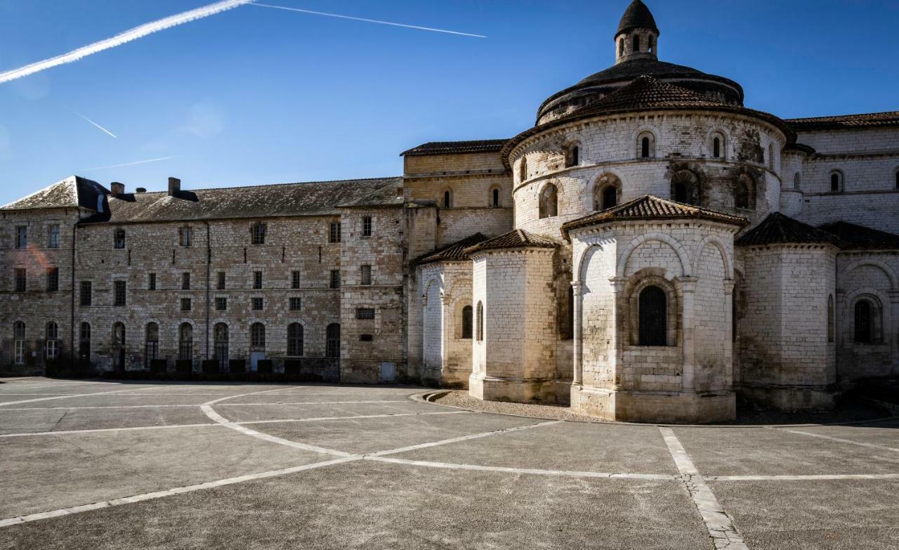 Maison De Centre Ville Souillac Luaran gambar